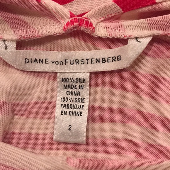 Diane Von Furstenberg 100% Silk Dress - Picture 4 of 5